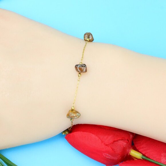 Chic & Stylish Bracelet – A Thoughtful Gift for Women and Girls, DYC1809 - Picture 2 of 9